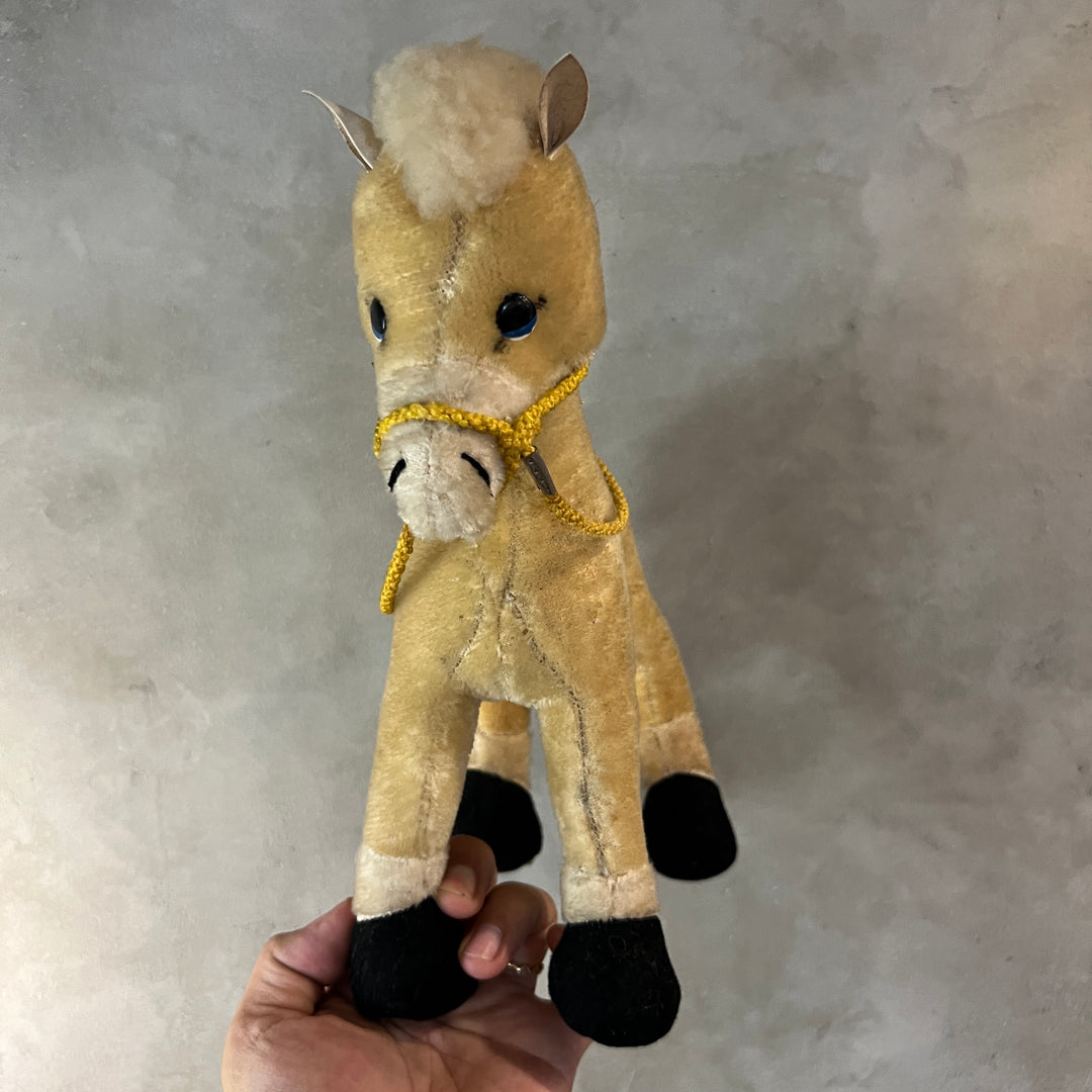 Vintage horse doll / Merry Thougt社製 made in England