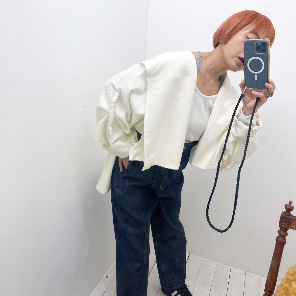 SHORT COAT WHITE – Aquvii Official Web Site
