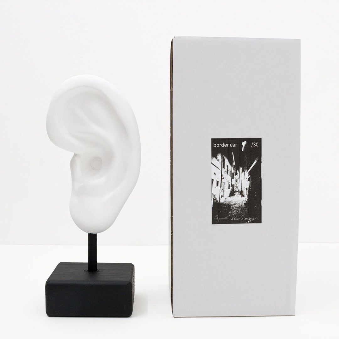 border ear【Trace of Stranger's】