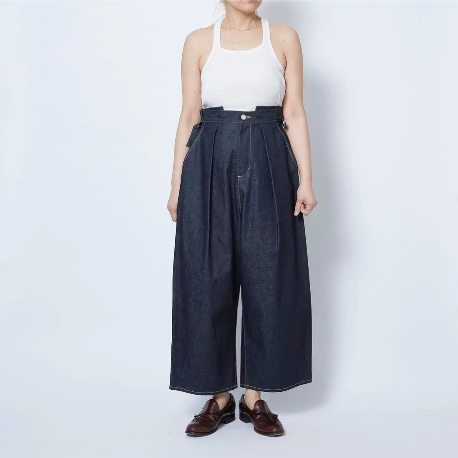 CONTROL WIDE PANTS【NEUBAU】